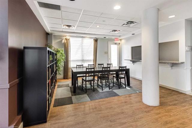 1003 - 99 Hayden St, Condo with 2 bedrooms, 1 bathrooms and 1 parking in Toronto ON | Image 18