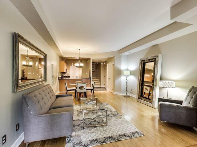th102 - 500 Richmond St W, Townhouse with 2 bedrooms, 1 bathrooms and 1 parking in Toronto ON | Image 3
