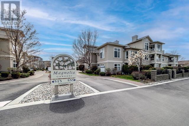 310 - 555 Houghton Road, Condo with 2 bedrooms, 2 bathrooms and 1 parking in Kelowna BC | Image 1