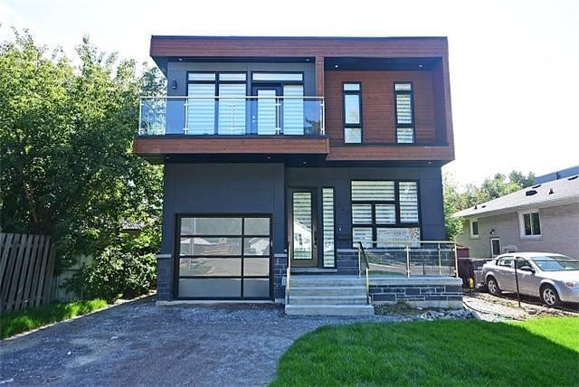 948 Third St, House detached with 4 bedrooms, 5 bathrooms and 3 parking in Mississauga ON | Image 1