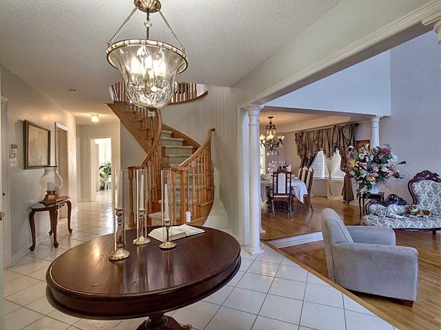 61 Fletcher Dr, House detached with 4 bedrooms, 8 bathrooms and 8 parking in Vaughan ON | Image 3