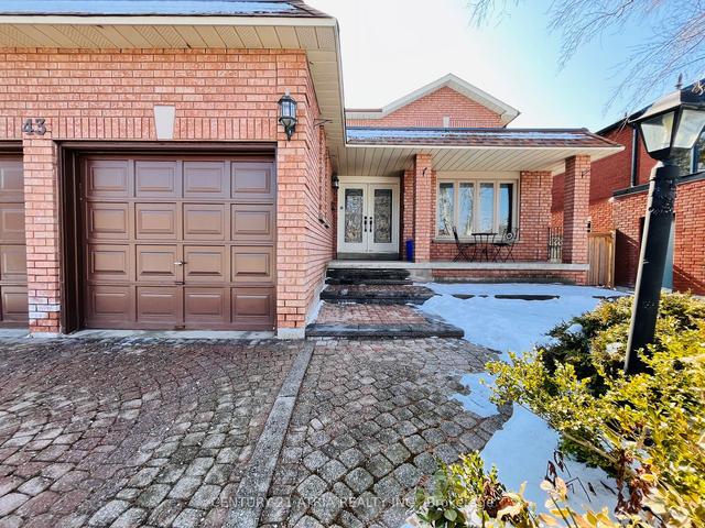 43 Hewlett Cres, House detached with 4 bedrooms, 4 bathrooms and 6 parking in Markham ON | Image 23