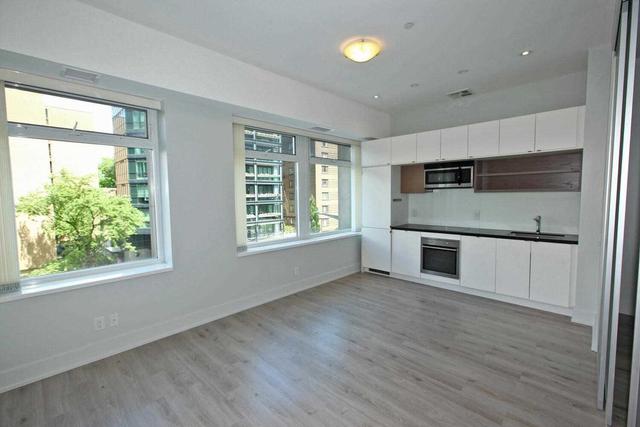328 - 111 St Clair Ave W, Condo with 1 bedrooms, 1 bathrooms and 0 parking in Toronto ON | Image 22