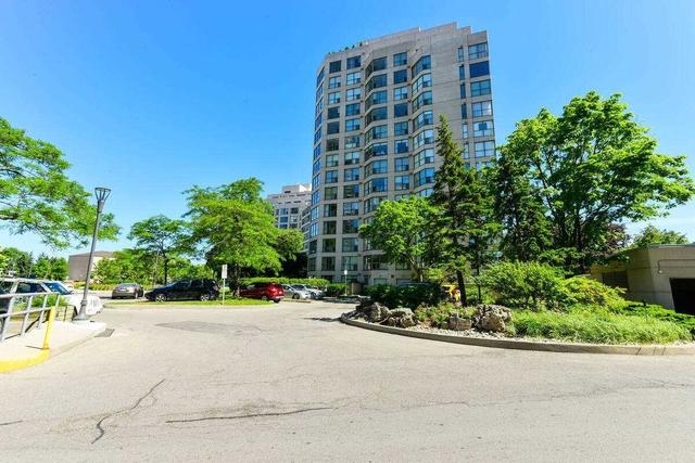 207 - 2267 Lake Shore Blvd W, Condo with 1 bedrooms, 1 bathrooms and 1 parking in Toronto ON | Image 1