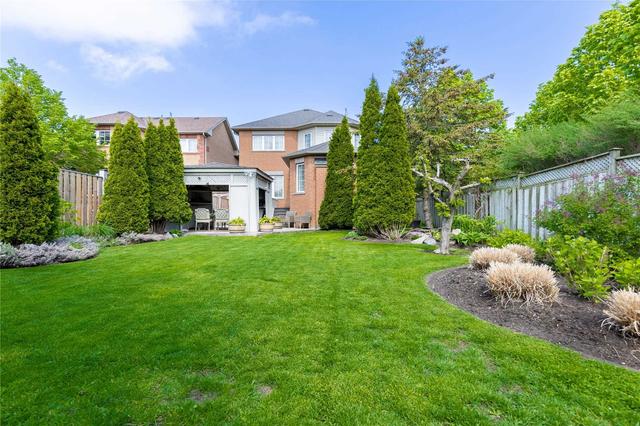 60 Underwood Dr, House detached with 4 bedrooms, 3 bathrooms and 5 parking in Whitby ON | Image 30