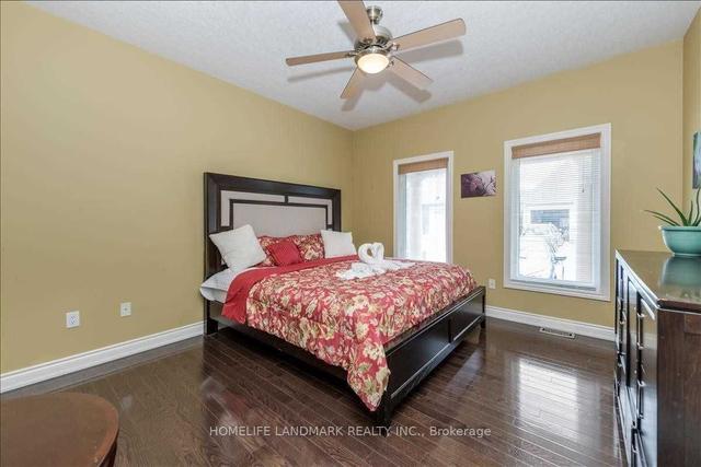 33 - 5 Invermara Crt, House detached with 2 bedrooms, 3 bathrooms and 3 parking in Orillia ON | Image 3