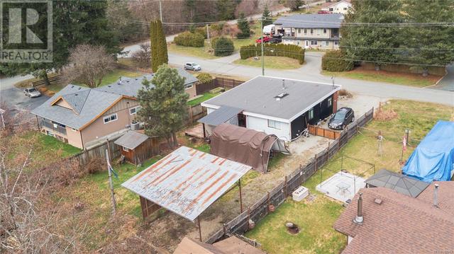 6284 Lugrin Rd, House detached with 3 bedrooms, 1 bathrooms and 4 parking in Alberni Clayoquot E BC | Image 8