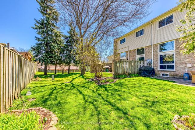 24 - 7251 Copenhagen Rd W, Townhouse with 3 bedrooms, 2 bathrooms and 2 parking in Mississauga ON | Image 30