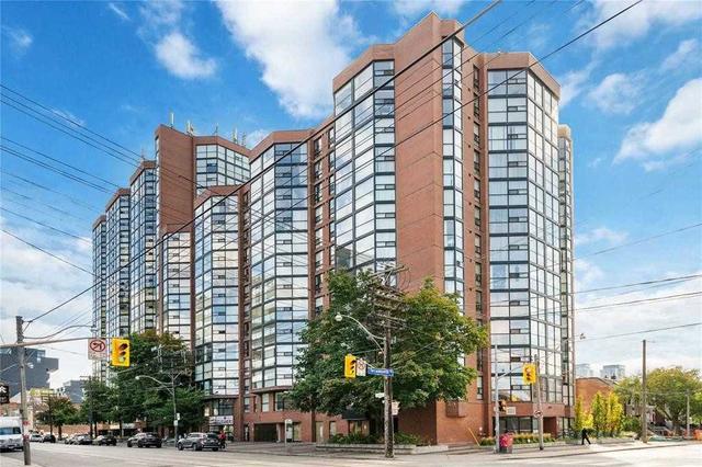 803 - 725 King St W, Condo with 2 bedrooms, 1 bathrooms and 1 parking in Toronto ON | Image 1