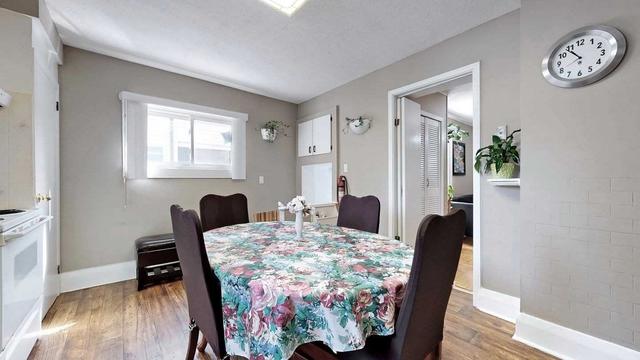 300 St Eloi Ave, House detached with 3 bedrooms, 2 bathrooms and 5 parking in Oshawa ON | Image 8