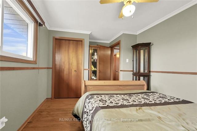 135 Nash Rd N, House detached with 3 bedrooms, 2 bathrooms and 5 parking in Hamilton ON | Image 15