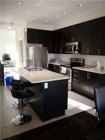 9355 Kennedy Rd, House attached with 3 bedrooms, 3 bathrooms and 2 parking in Markham ON | Image 4