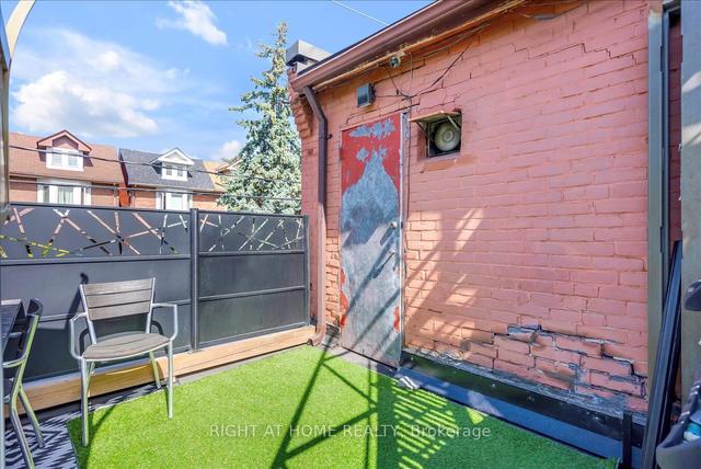 110 Donlands Ave S, Home with 2 bedrooms, 2 bathrooms and 2 parking in Toronto ON | Image 15