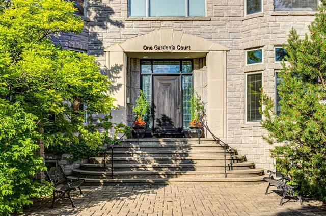 1 Gardenia Crt, House detached with 6 bedrooms, 10 bathrooms and 9 parking in Toronto ON | Image 23