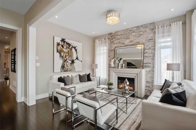 45 Kylemount Crt, House detached with 4 bedrooms, 4 bathrooms and 6 parking in Vaughan ON | Image 10