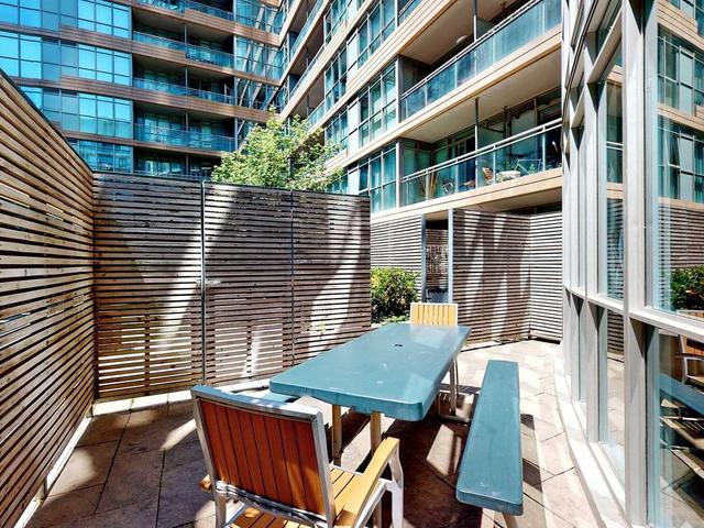 233 - 21 Iceboat Terr, Condo with 1 bedrooms, 1 bathrooms and 0 parking in Toronto ON | Image 9