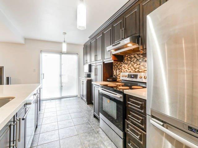 7128 Magistrate Terr, House semidetached with 4 bedrooms, 4 bathrooms and 3 parking in Mississauga ON | Image 5