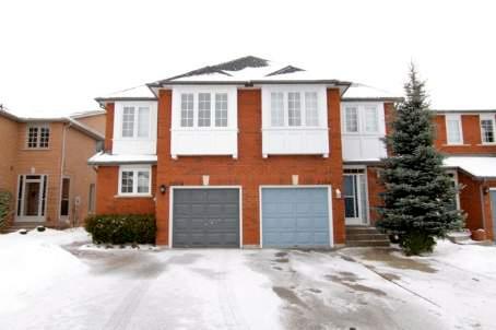 2256 Dale Ridge Dr, House attached with 3 bedrooms, 3 bathrooms and 1 parking in Oakville ON | Image 1