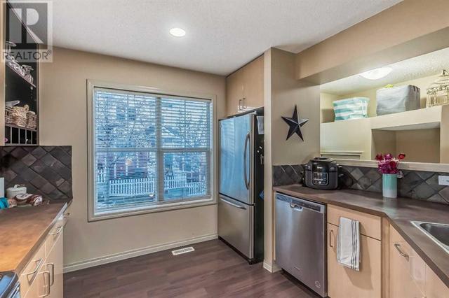 3074 New Brighton Gardens, House attached with 2 bedrooms, 2 bathrooms and 2 parking in Calgary AB | Image 7