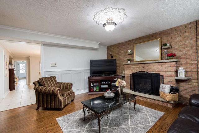 81 Willis Rd, House detached with 3 bedrooms, 3 bathrooms and 6 parking in Vaughan ON | Image 20