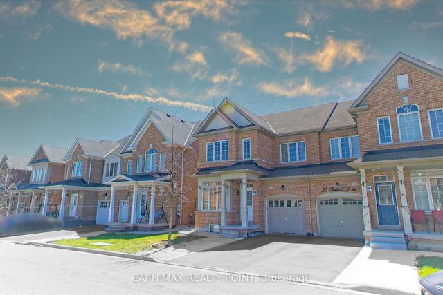 28 Borrelli Dr, House semidetached with 4 bedrooms, 4 bathrooms and 3 parking in Brampton ON | Image 12