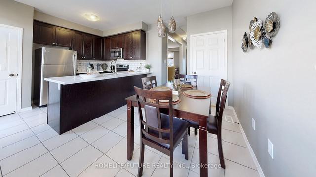 92 Mcbride Ave, House detached with 3 bedrooms, 2 bathrooms and 2 parking in Clarington ON | Image 3