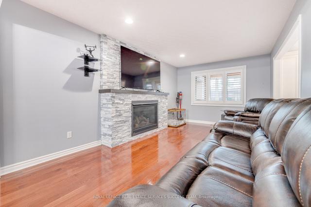 320 Annabelle St, House detached with 4 bedrooms, 4 bathrooms and 6 parking in Hamilton ON | Image 37