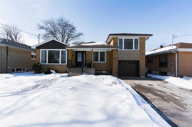 81 Sabrina Dr, House detached with 4 bedrooms, 2 bathrooms and 5 parking in Toronto ON | Image 28