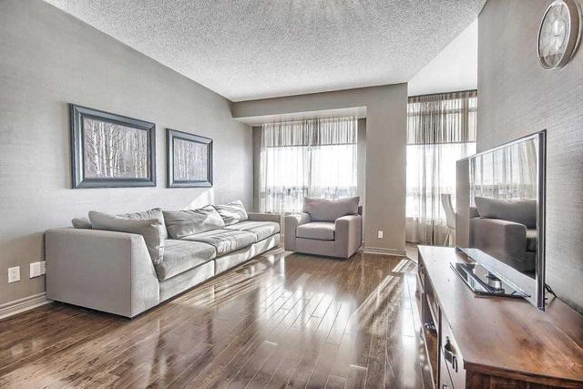 Lph09 - 50 Disera Dr, Condo with 3 bedrooms, 2 bathrooms and 1 parking in Vaughan ON | Image 6