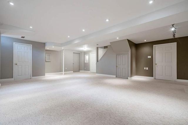 10 Stroud Pl, House detached with 4 bedrooms, 4 bathrooms and 4 parking in Barrie ON | Image 12