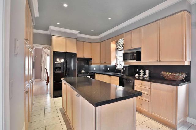 452 Doverwood Dr, House detached with 5 bedrooms, 5 bathrooms and 4 parking in Oakville ON | Image 11