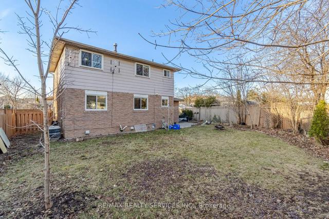 62 Ambleside Dr, House detached with 4 bedrooms, 3 bathrooms and 5 parking in Brampton ON | Image 21
