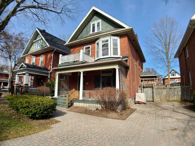 318 Frederick Ave, House detached with 3 bedrooms, 3 bathrooms and 4 parking in Peterborough ON | Image 12