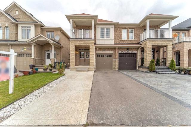 15 Needletree Dr, House semidetached with 4 bedrooms, 4 bathrooms and 4 parking in Brampton ON | Image 1