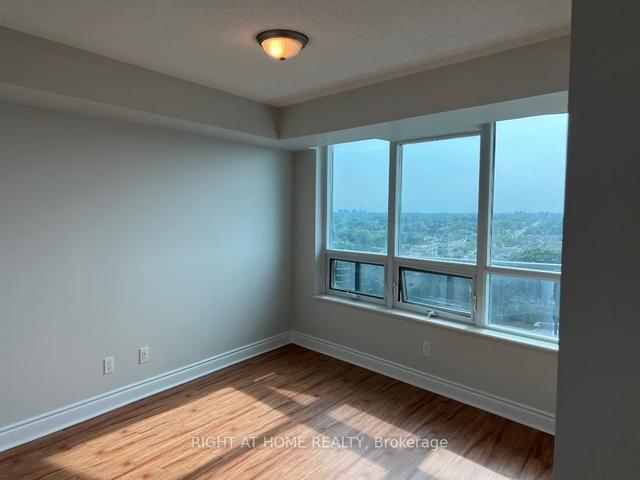 1211 - 15 Greenview Ave, Condo with 2 bedrooms, 2 bathrooms and 1 parking in Toronto ON | Image 8