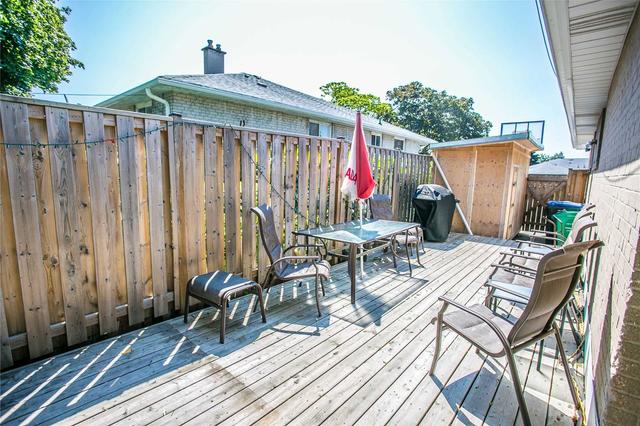 124 Avondale Blvd, House semidetached with 3 bedrooms, 2 bathrooms and 4 parking in Brampton ON | Image 22