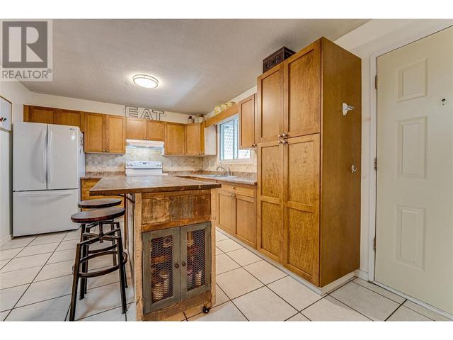 4307 15 Avenue, House detached with 5 bedrooms, 1 bathrooms and 1 parking in Vernon BC | Image 7