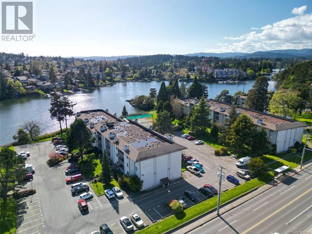 305 - 73 Gorge Rd W, Condo with 2 bedrooms, 2 bathrooms and 1 parking in Saanich BC | Image 22