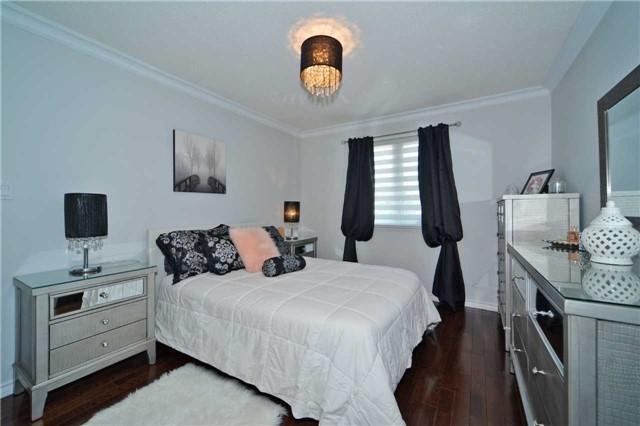 104 Ridgefield Cres, House detached with 4 bedrooms, 4 bathrooms and 4 parking in Vaughan ON | Image 11