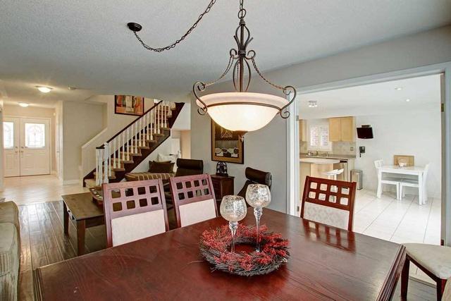 2149 Orchard Rd, House detached with 4 bedrooms, 3 bathrooms and 6 parking in Burlington ON | Image 3