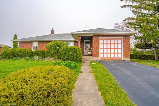 2 Foley Crescent, House detached with 3 bedrooms, 1 bathrooms and 2 parking in Thorold ON | Image 8