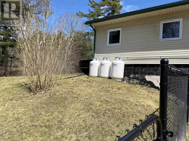 8187 Highway #8, House detached with 3 bedrooms, 1 bathrooms and null parking in Queens NS | Image 5