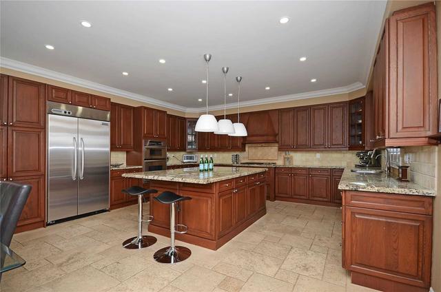 2484 Rideau Dr, House detached with 4 bedrooms, 4 bathrooms and 4 parking in Oakville ON | Image 8