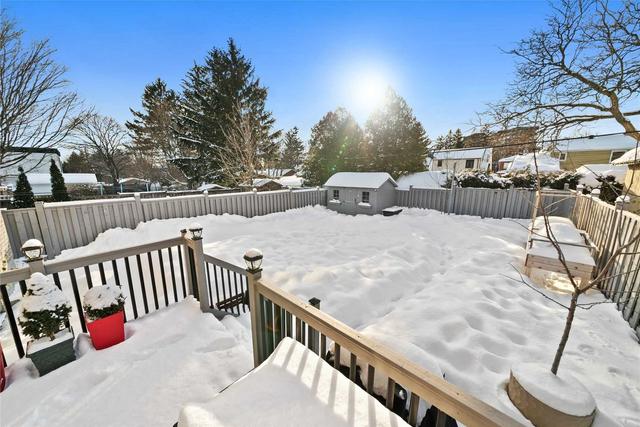 80 Harewood Ave, House detached with 4 bedrooms, 5 bathrooms and 6 parking in Toronto ON | Image 32
