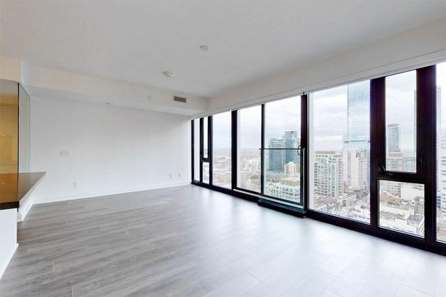 2404 - 188 Cumberland St, Condo with 2 bedrooms, 2 bathrooms and 1 parking in Toronto ON | Image 21