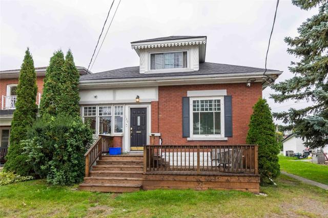 130 Victoria Ave, House detached with 2 bedrooms, 1 bathrooms and 3 parking in Quinte West ON | Image 1