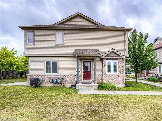 46 - 535 Windflower Crescent, House attached with 2 bedrooms, 1 bathrooms and 1 parking in Kitchener ON | Image 11