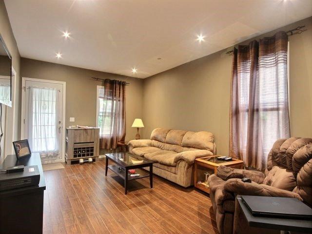 25 Park Ave, House detached with 2 bedrooms, 1 bathrooms and 3 parking in Brantford ON | Image 5