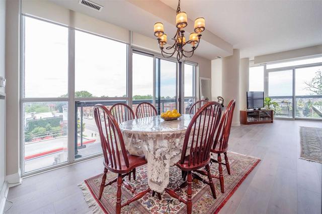 404 - 1 Hurontario St, Condo with 2 bedrooms, 2 bathrooms and 1 parking in Mississauga ON | Image 8