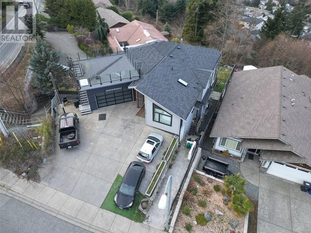 4696 Laguna Way, House detached with 7 bedrooms, 6 bathrooms and 6 parking in Nanaimo BC | Image 12
